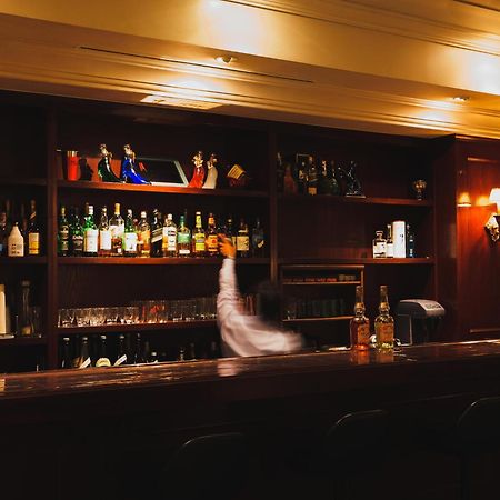 Van Cortlandt Hotel Aira Dış mekan fotoğraf