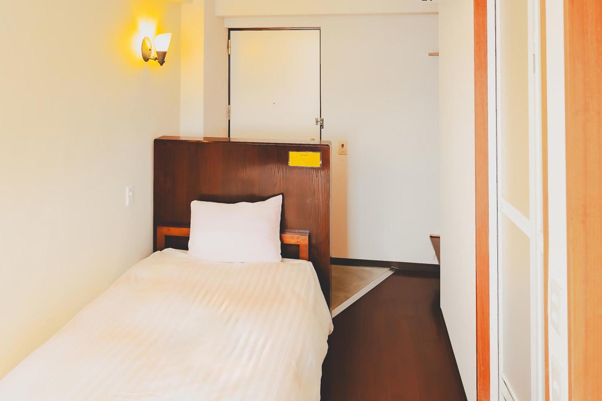 Van Cortlandt Hotel Aira Dış mekan fotoğraf
